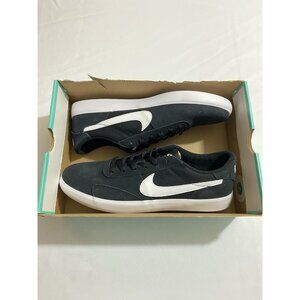 New Men’s Size 11.5 - Nike Heritage Vulc SB Black White CD5010 003